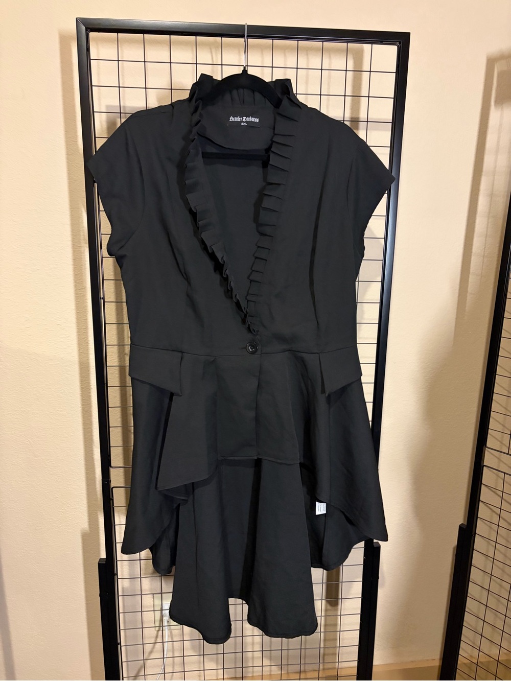 Scarlet Darkness Black Steampunk Cap Sleeve Jacket with Laced Ties